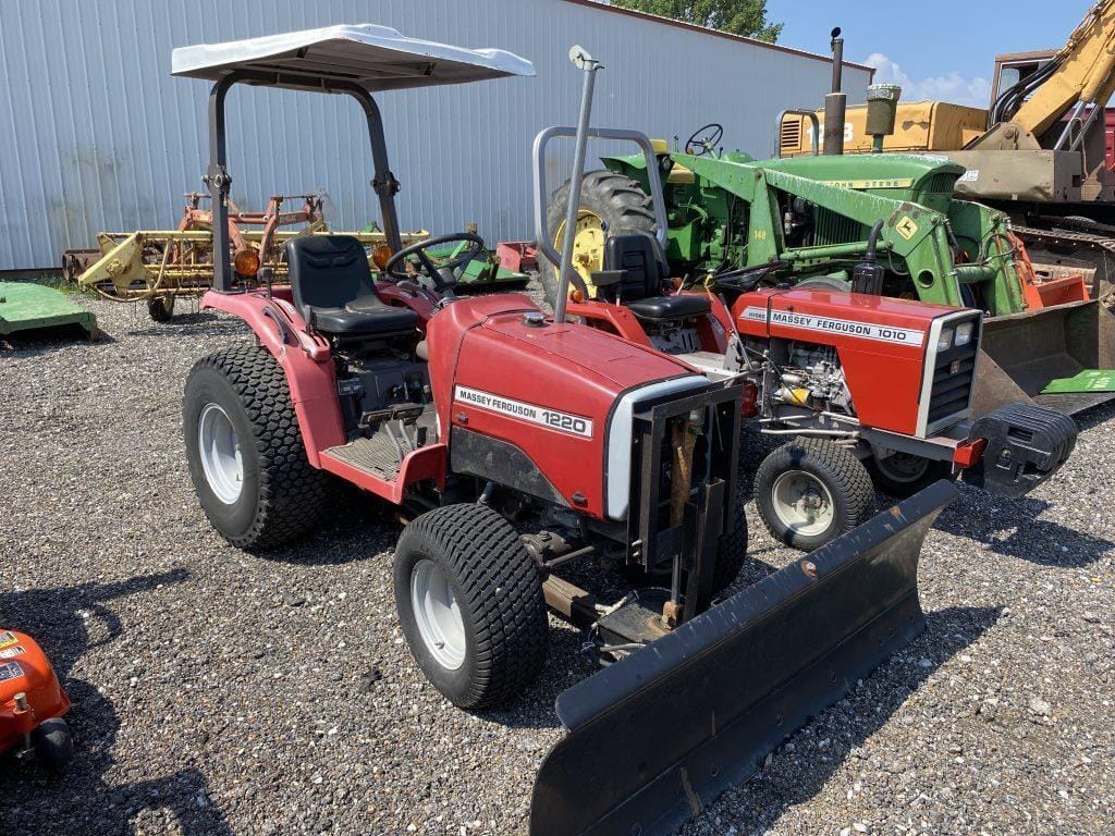 Main image Massey Ferguson 1220