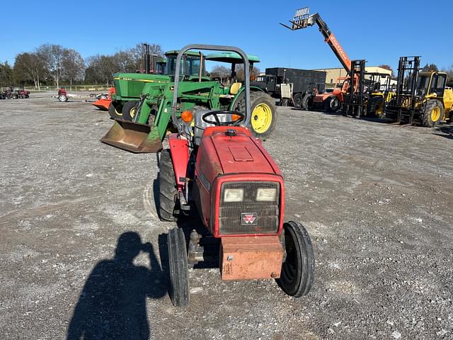 Image of Massey Ferguson 1225 equipment image 2