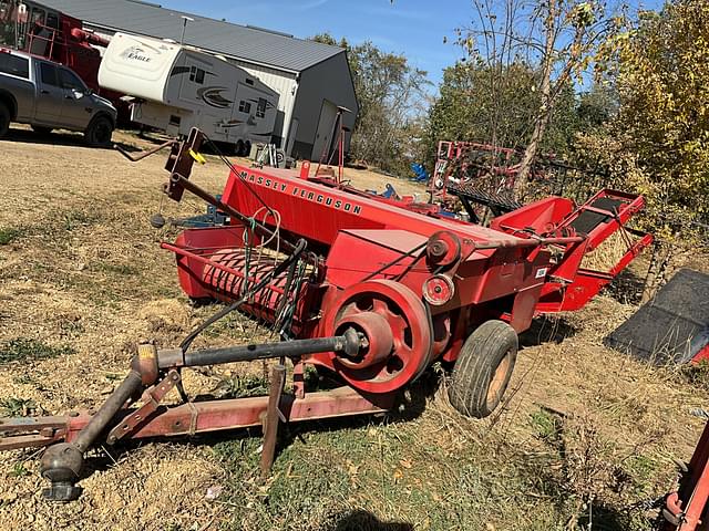 Image of Massey Fergusond 124 equipment image 1