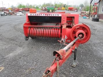 Main image Massey Ferguson 124