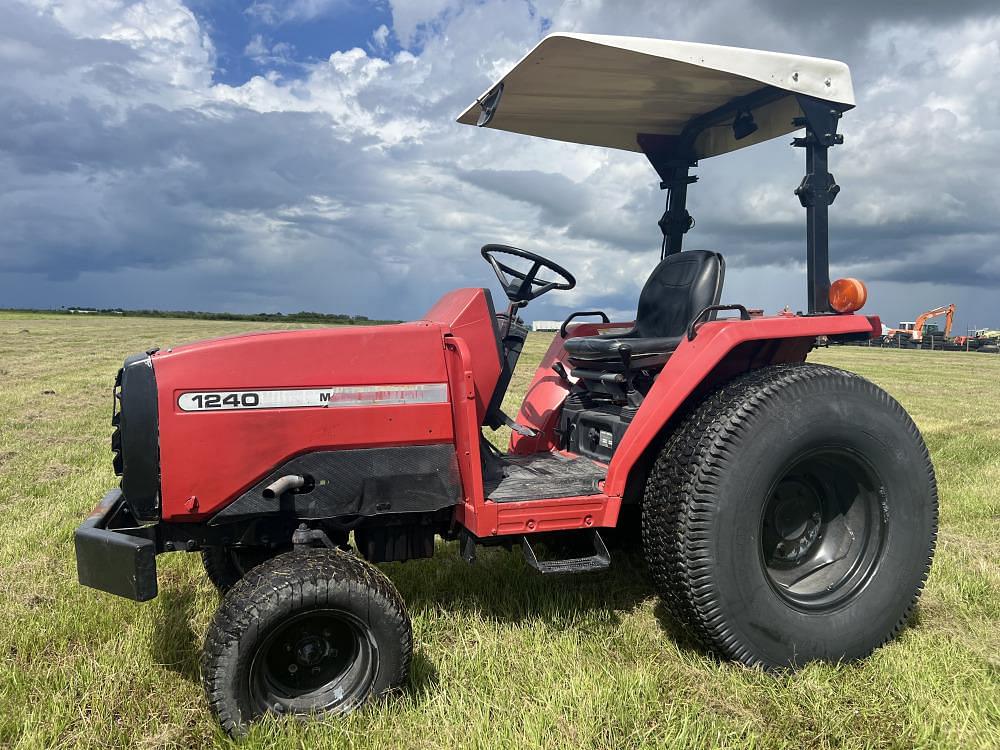 Image of Massey Ferguson 1240 Primary Image