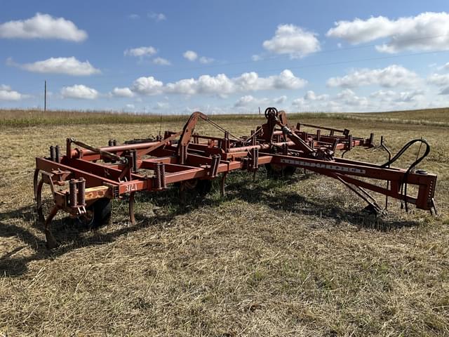 Image of Massey Ferguson 125 equipment image 1