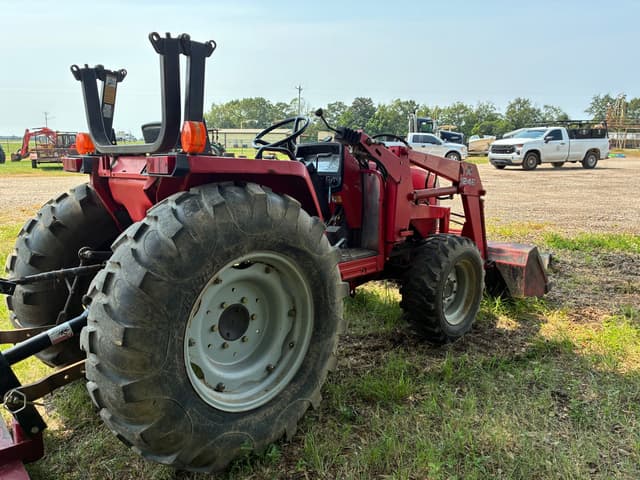 Image of Massey Ferguson 1250 equipment image 2