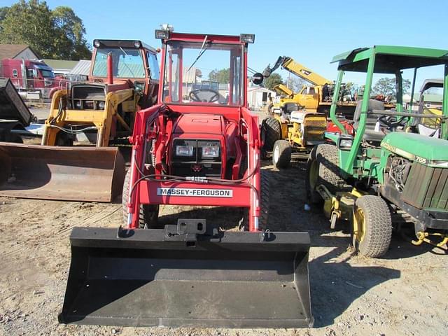 Image of Massey Ferguson 1250 equipment image 1