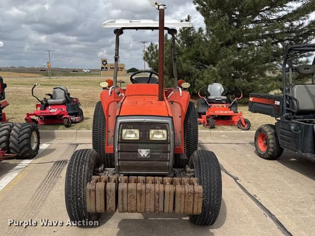 Image of Massey Ferguson 1260 equipment image 1