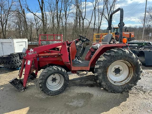 Image of Massey Ferguson 1260 equipment image 1