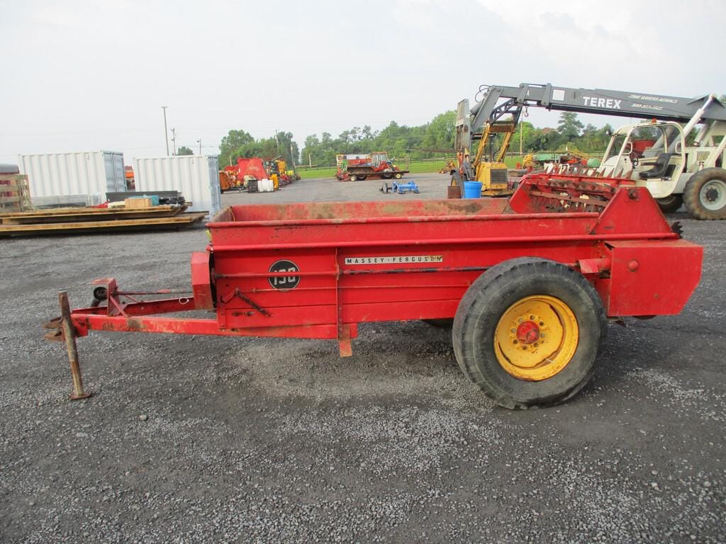 Main image Massey Ferguson 130