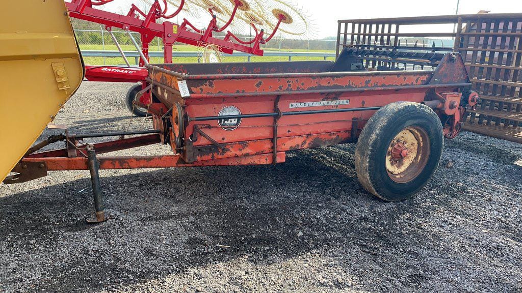 Main image Massey Ferguson 130