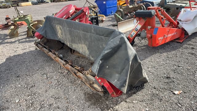 Image of Massey Ferguson 1328 equipment image 1