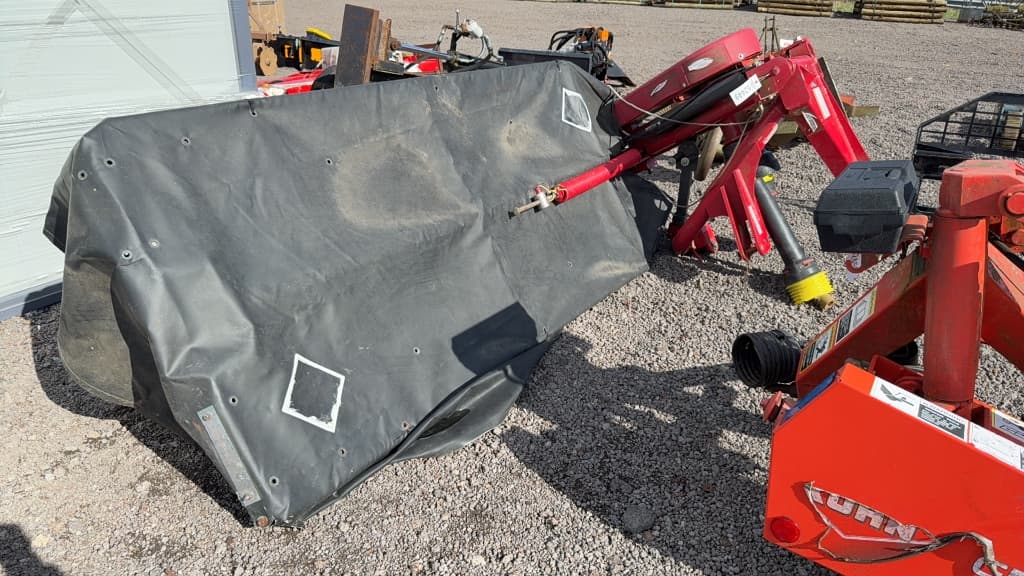 Image of Massey Ferguson 1328 Primary image