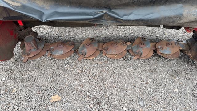 Image of Massey Ferguson 1328 equipment image 2