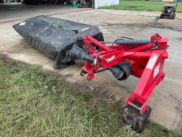 Image of Massey Ferguson 1330 equipment image 1