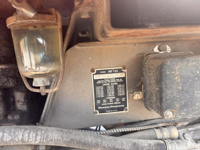 Image of Massey Ferguson 135 equipment image 3
