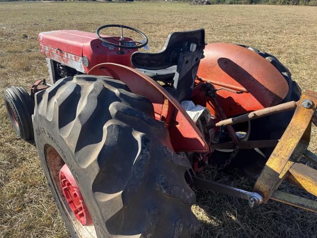 Image of Massey Ferguson 135 equipment image 4