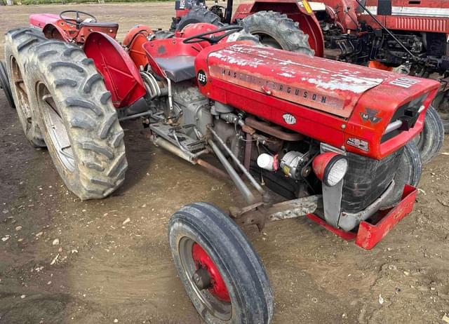 Image of Massey Ferguson 135 equipment image 1