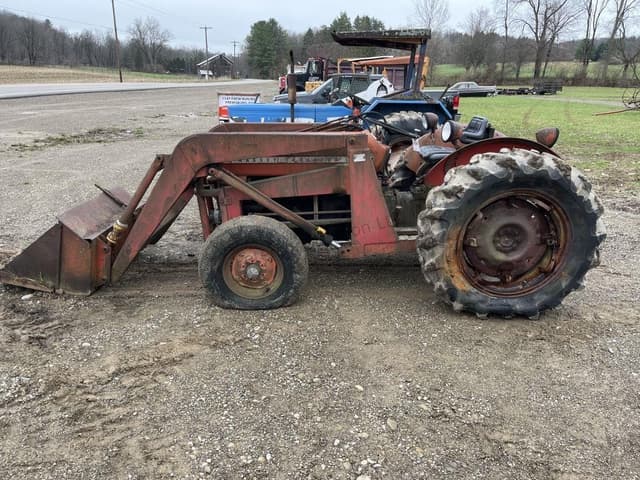 Image of Massey Ferguson 135 equipment image 1