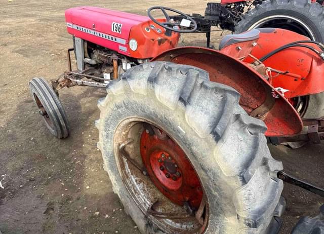 Image of Massey Ferguson 135 equipment image 2