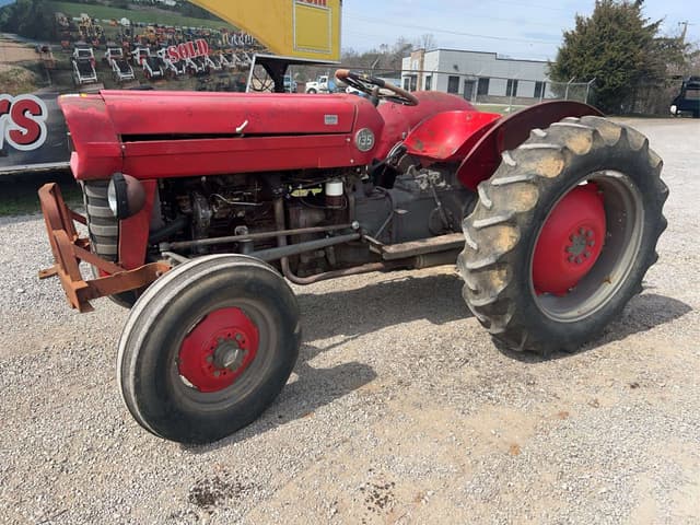 Image of Massey Ferguson 135 equipment image 3