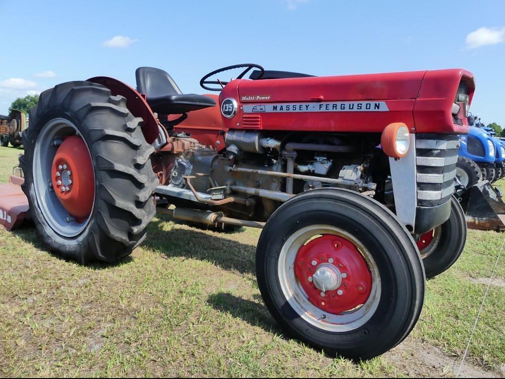 Image of Massey Ferguson 135 Primary image