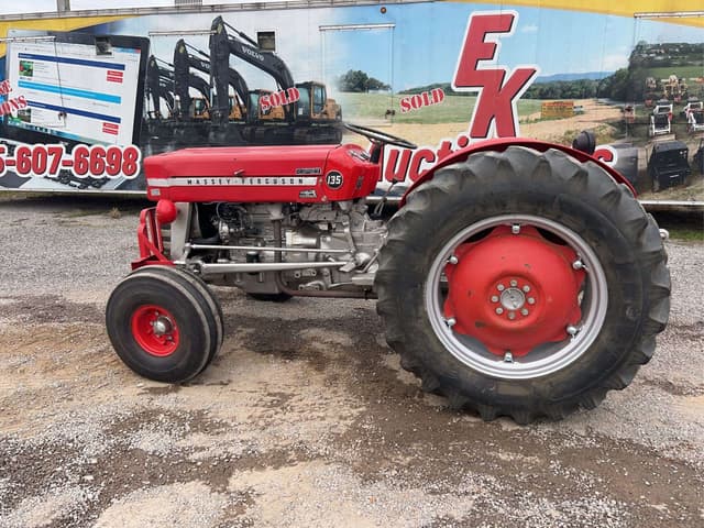 Image of Massey Ferguson 135 equipment image 1