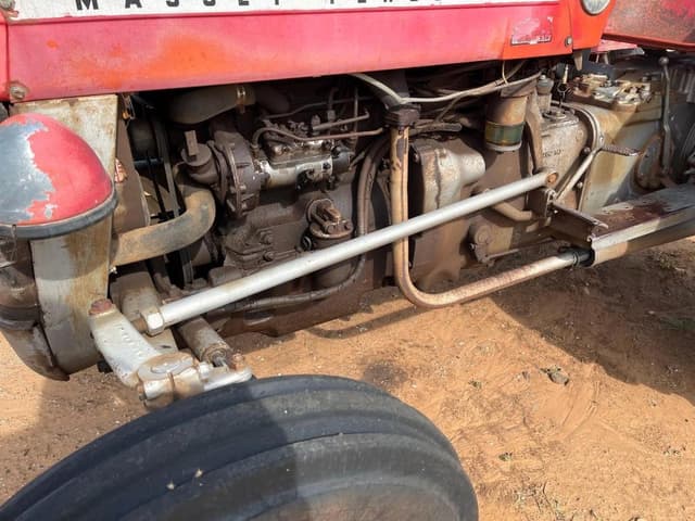 Image of Massey Ferguson 135 equipment image 1