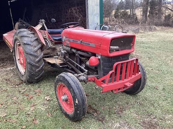 Image of Massey Ferguson 135 equipment image 3