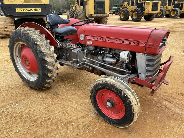 Image of Massey Ferguson 135 equipment image 3