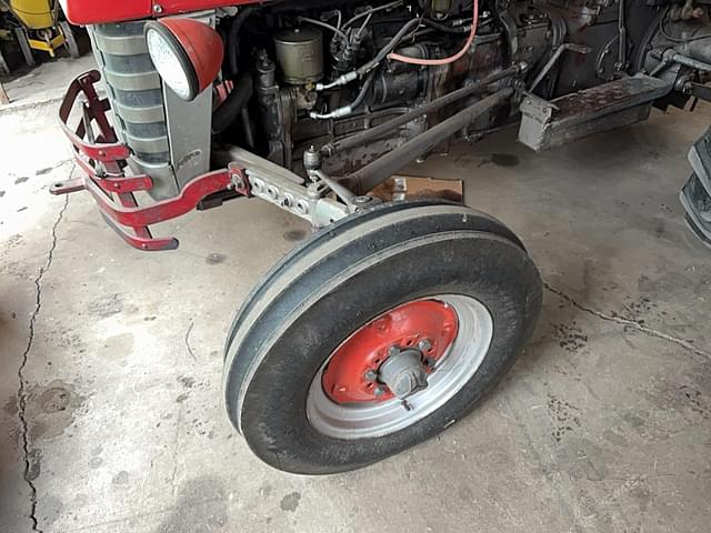 Image of Massey Ferguson 135 equipment image 1