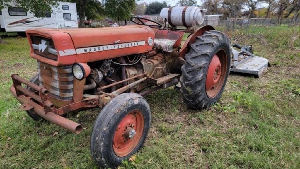 Main image Massey Ferguson 135