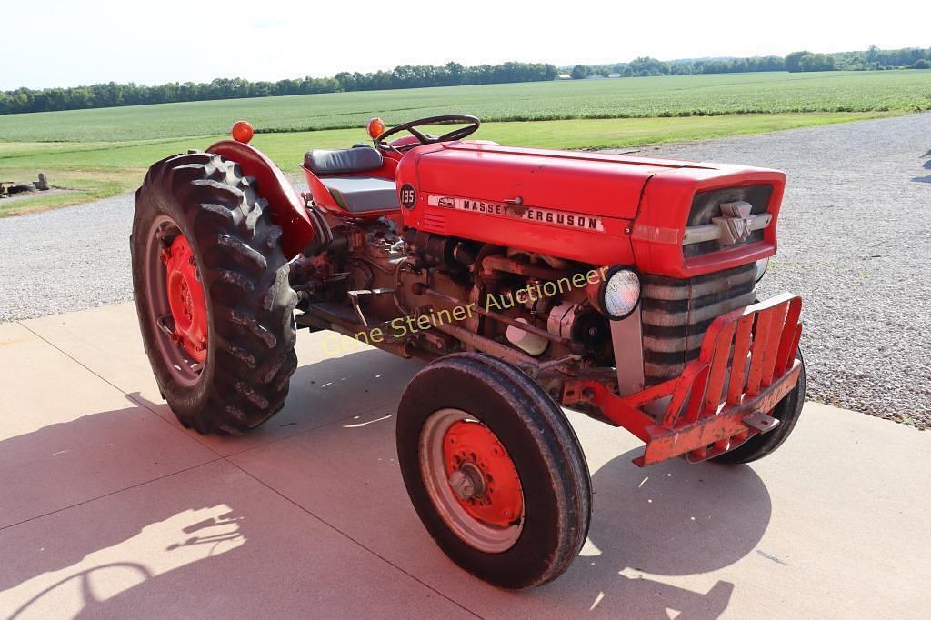 Image of Massey Ferguson 135 Primary image