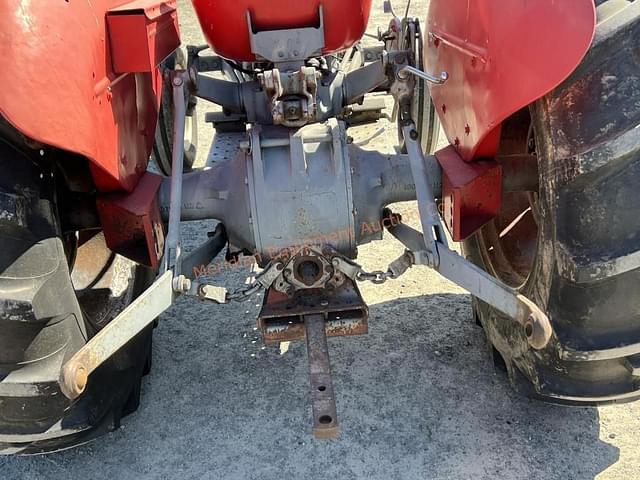 Image of Massey Ferguson 135 equipment image 2