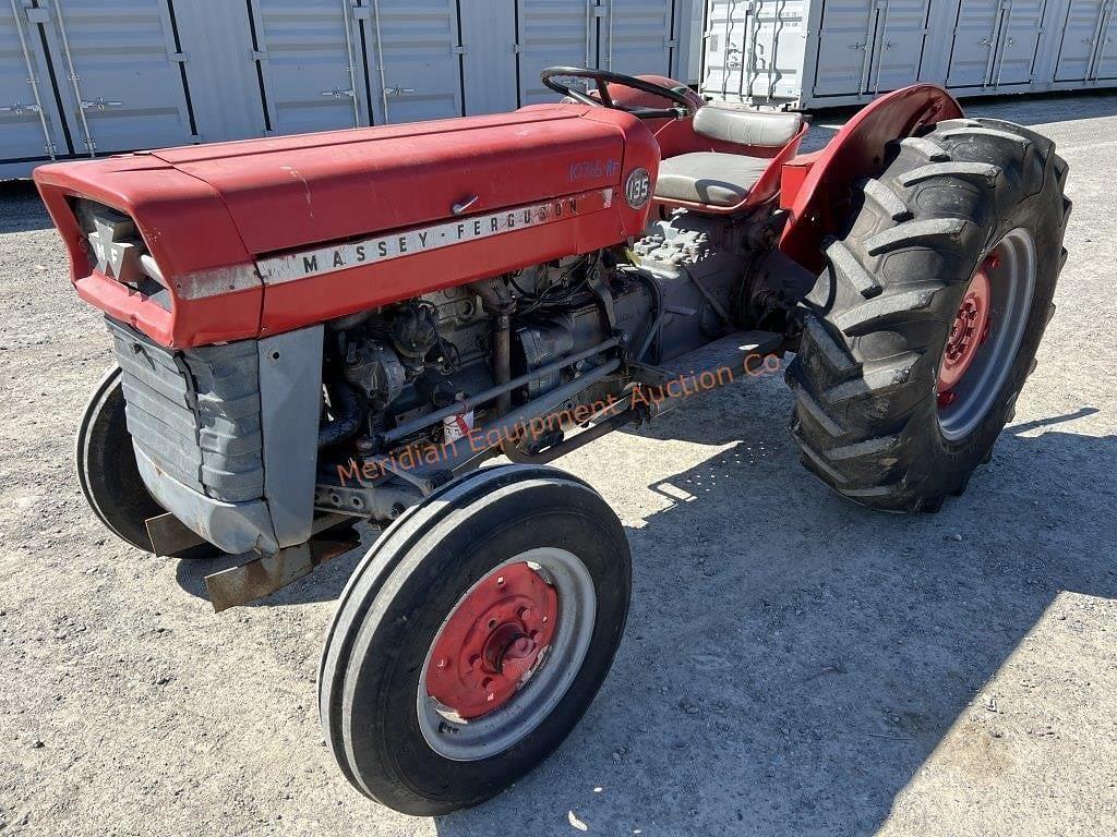 Image of Massey Ferguson 135 Primary image