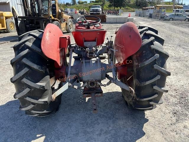 Image of Massey Ferguson 135 equipment image 4
