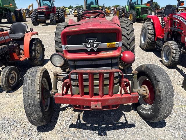 Image of Massey Ferguson 135 equipment image 2