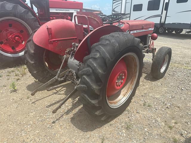 Image of Massey Ferguson 135 equipment image 2