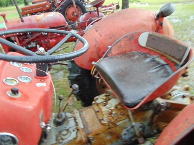 Image of Massey Ferguson 135 equipment image 3