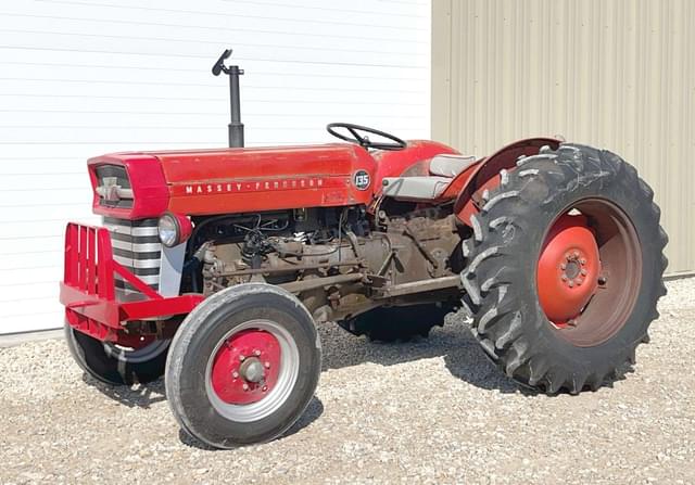 Image of Massey Ferguson 135 equipment image 1