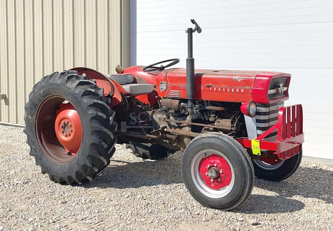Image of Massey Ferguson 135 Primary image
