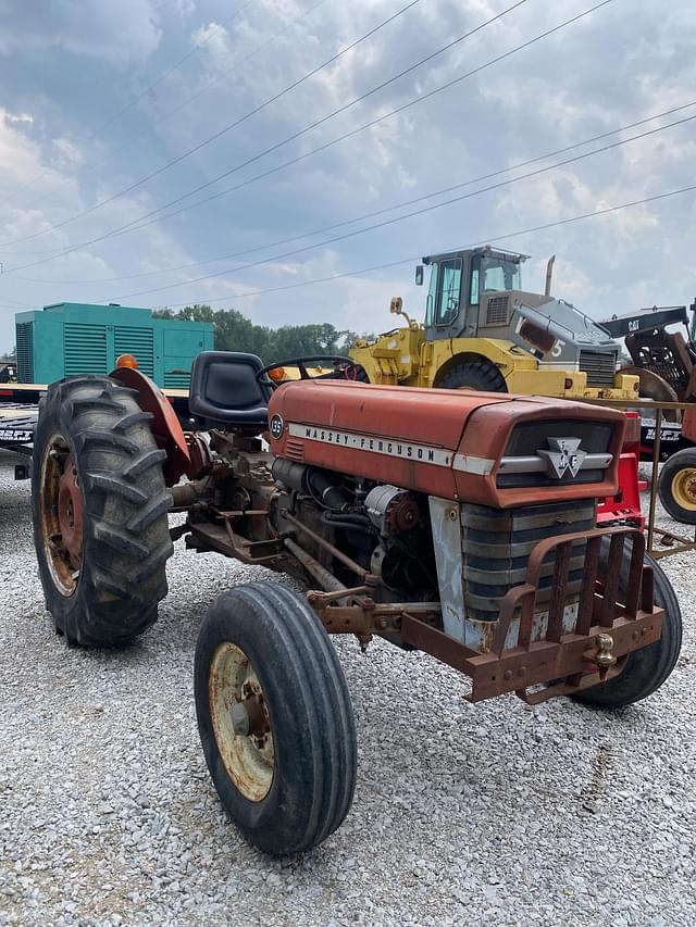 Image of Massey Ferguson 135 equipment image 3