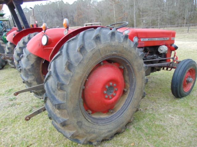 Image of Massey Ferguson 135 equipment image 1