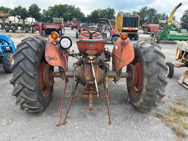 Image of Massey Ferguson 135 equipment image 4