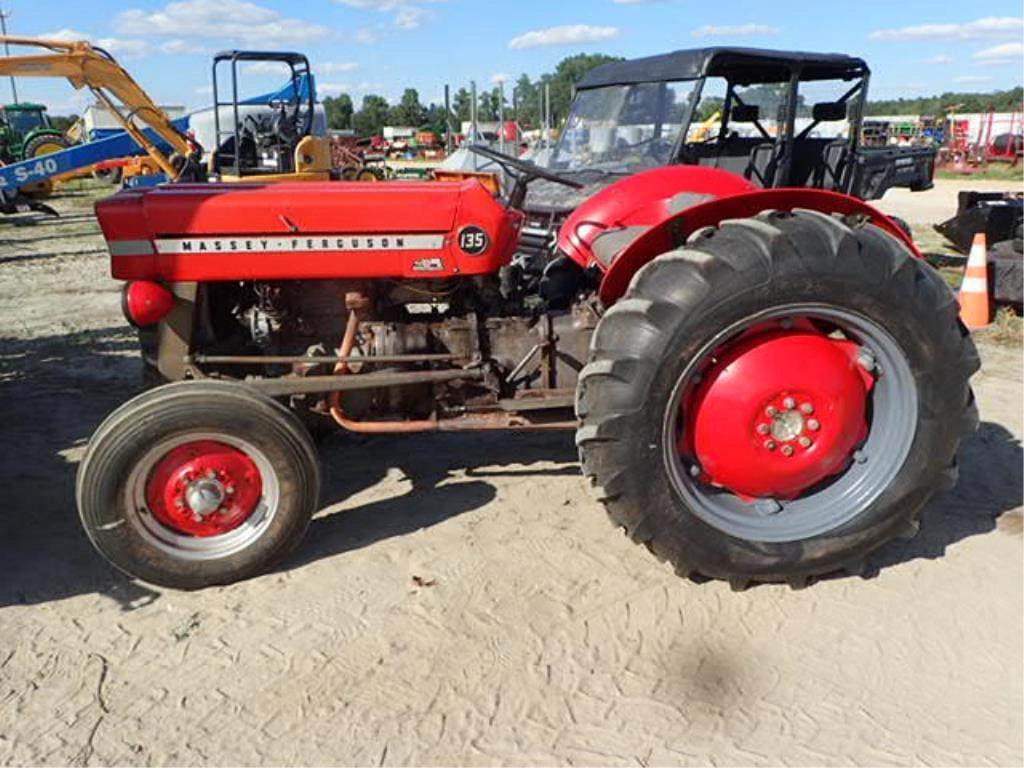 Image of Massey Ferguson 135 Primary image