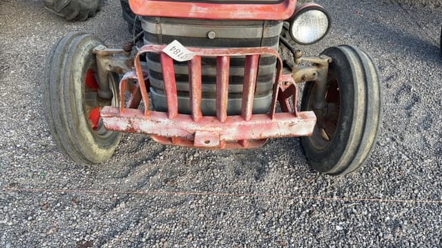 Image of Massey Ferguson 135 equipment image 3