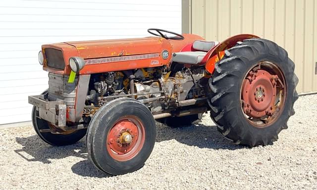 Image of Massey Ferguson 135 equipment image 1