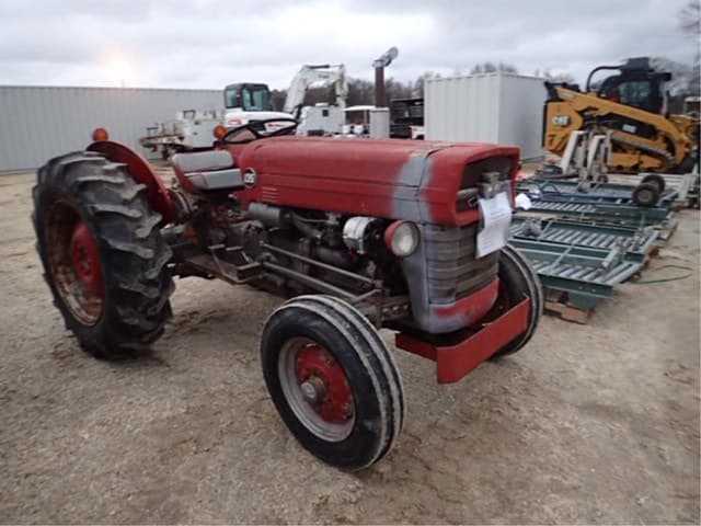 Image of Massey Ferguson 135 equipment image 2