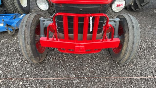 Image of Massey Ferguson 135 equipment image 3