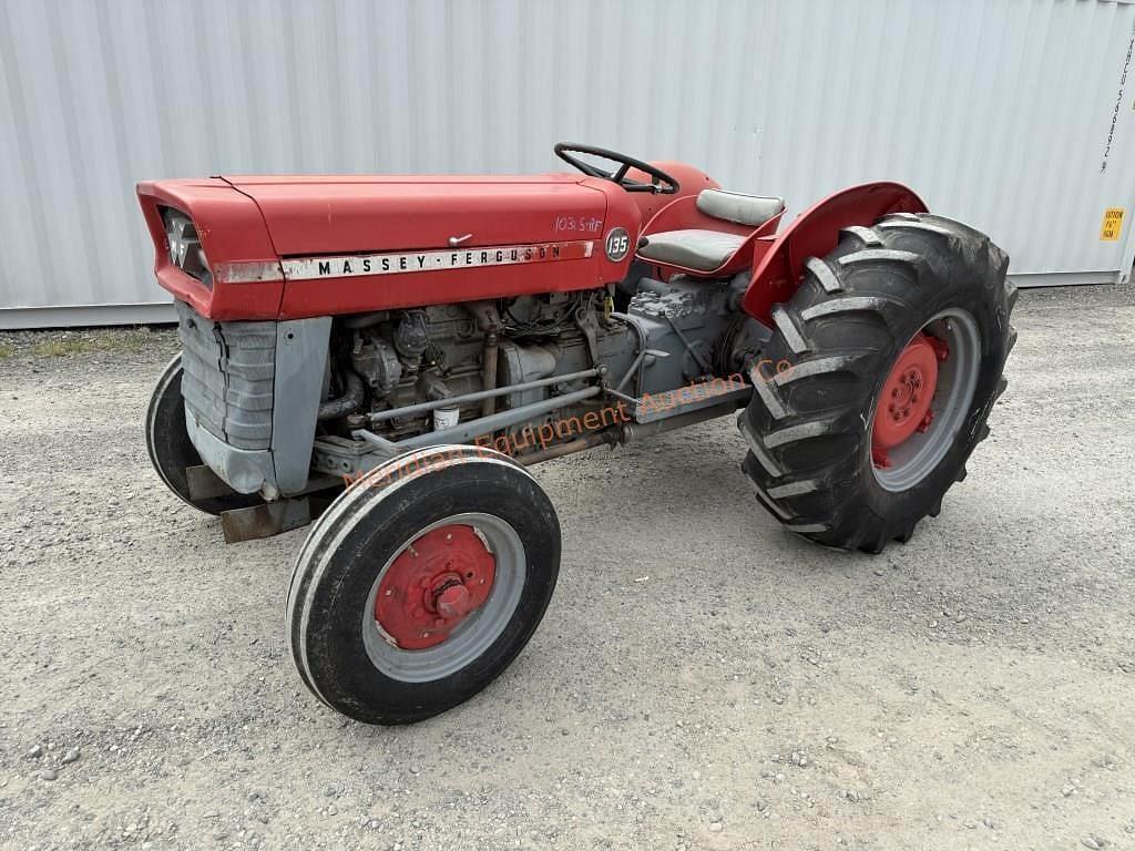 Image of Massey Ferguson 135 Primary image