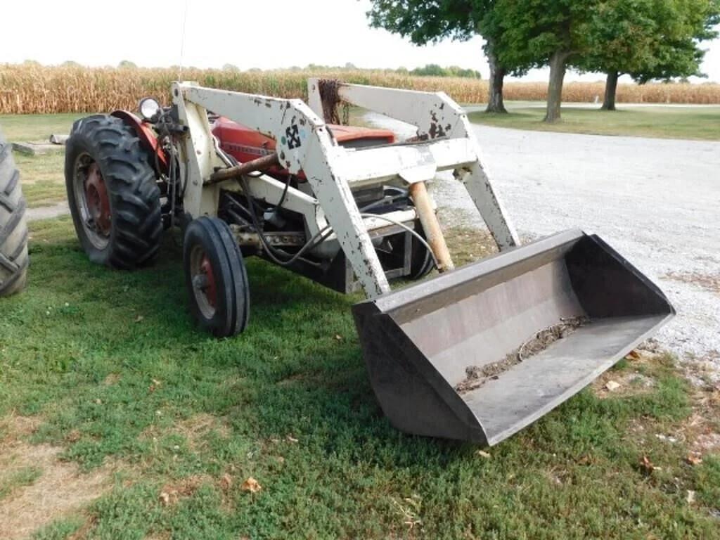 Image of Massey Ferguson 135 Primary image