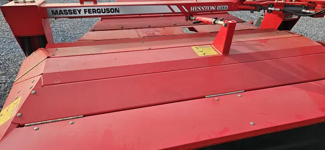 Image of Massey Ferguson 1359 equipment image 4