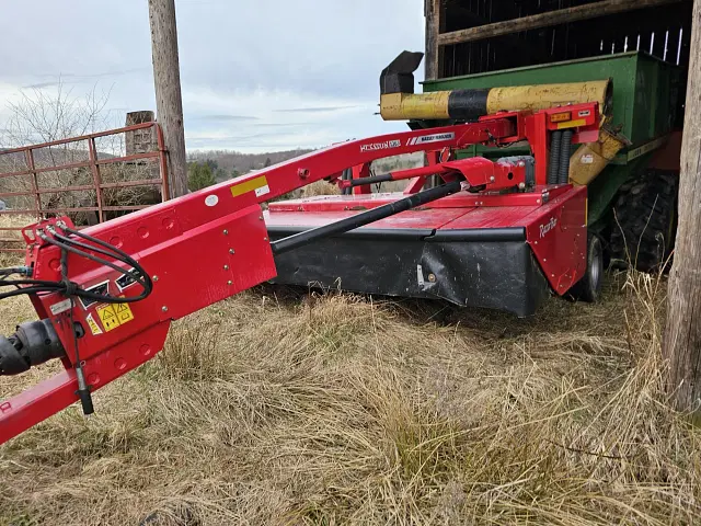 Image of Massey Ferguson 1363 equipment image 2